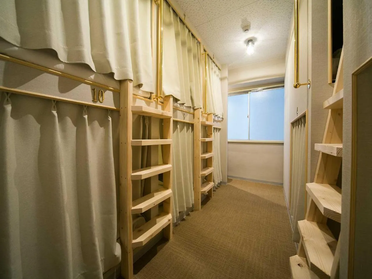 The Wardrobe Hostel Tree Tokyo